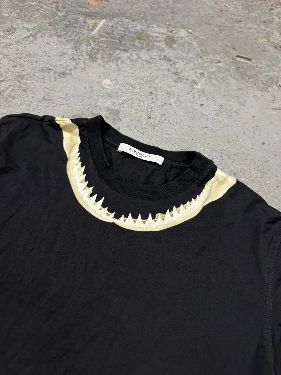 SS2017 Givenchy Black Shark Jaw Teeth T-Shirt by Riccardo Tisci - Image 8