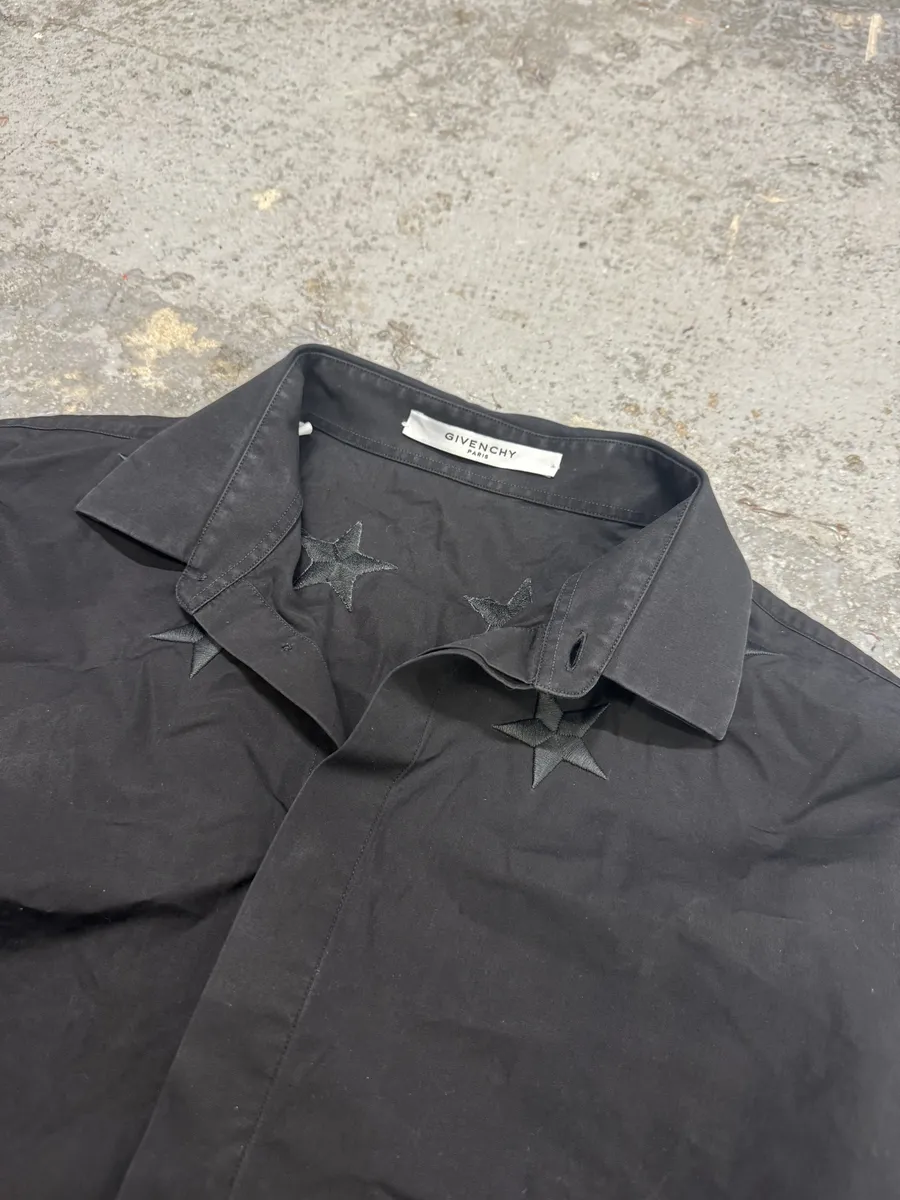 SS2017 Givenchy Black Stars Shirt by Riccardo Tisci - Image 9