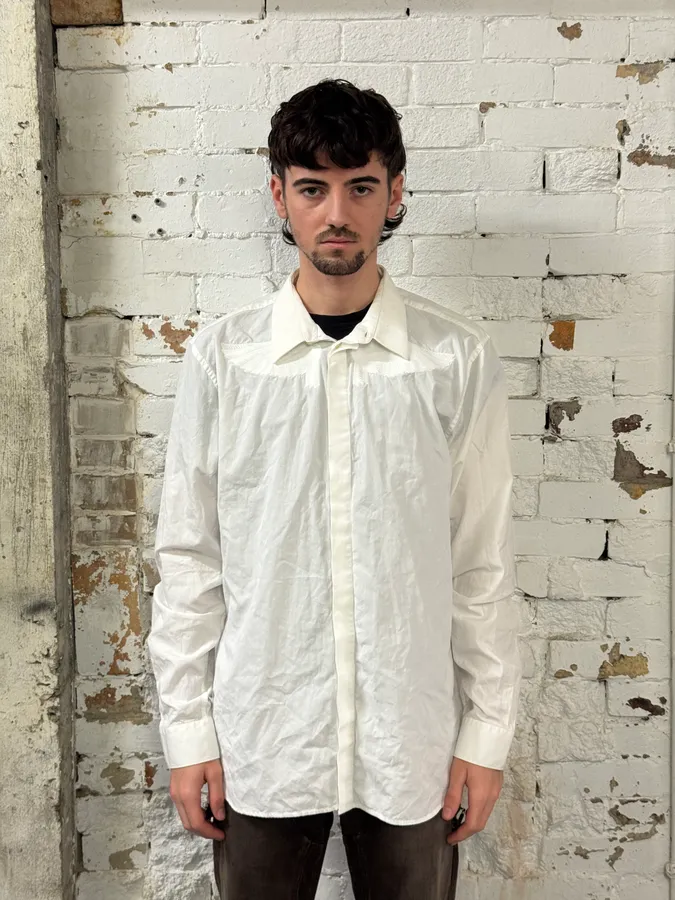 SS2017 Givenchy Embroided Wings White Shirt by Riccardo Tisci - Image 2