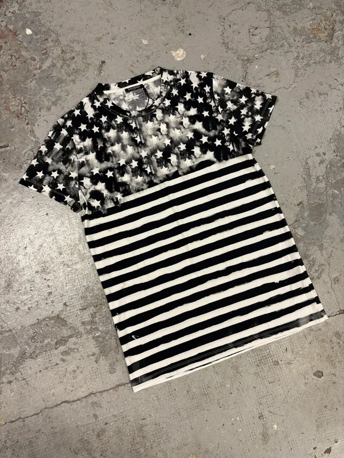 SS2018 Balmain Black & White Contemporary Flag Tee-Shirt - Image 4