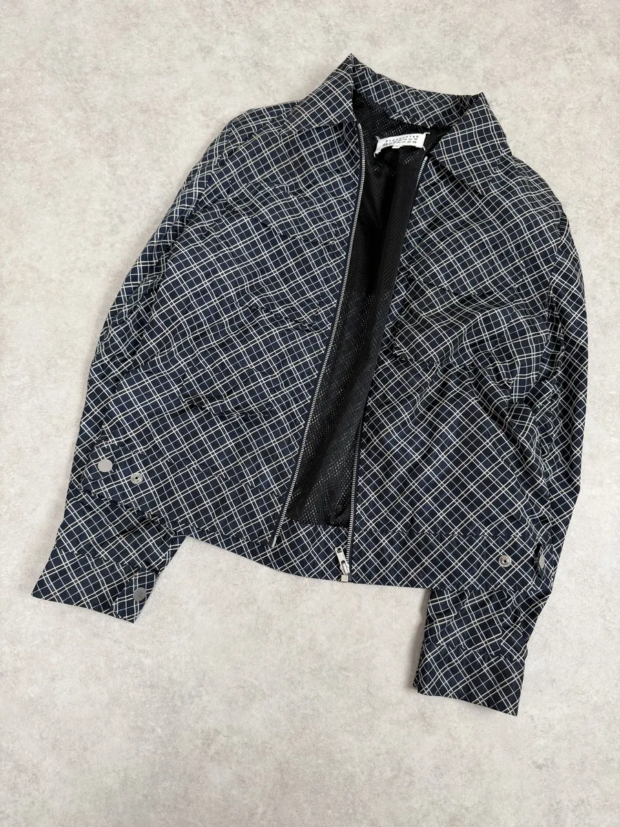 SS2019 Maison Margiela White & Blue Light Zip-up Jacket - Image 6