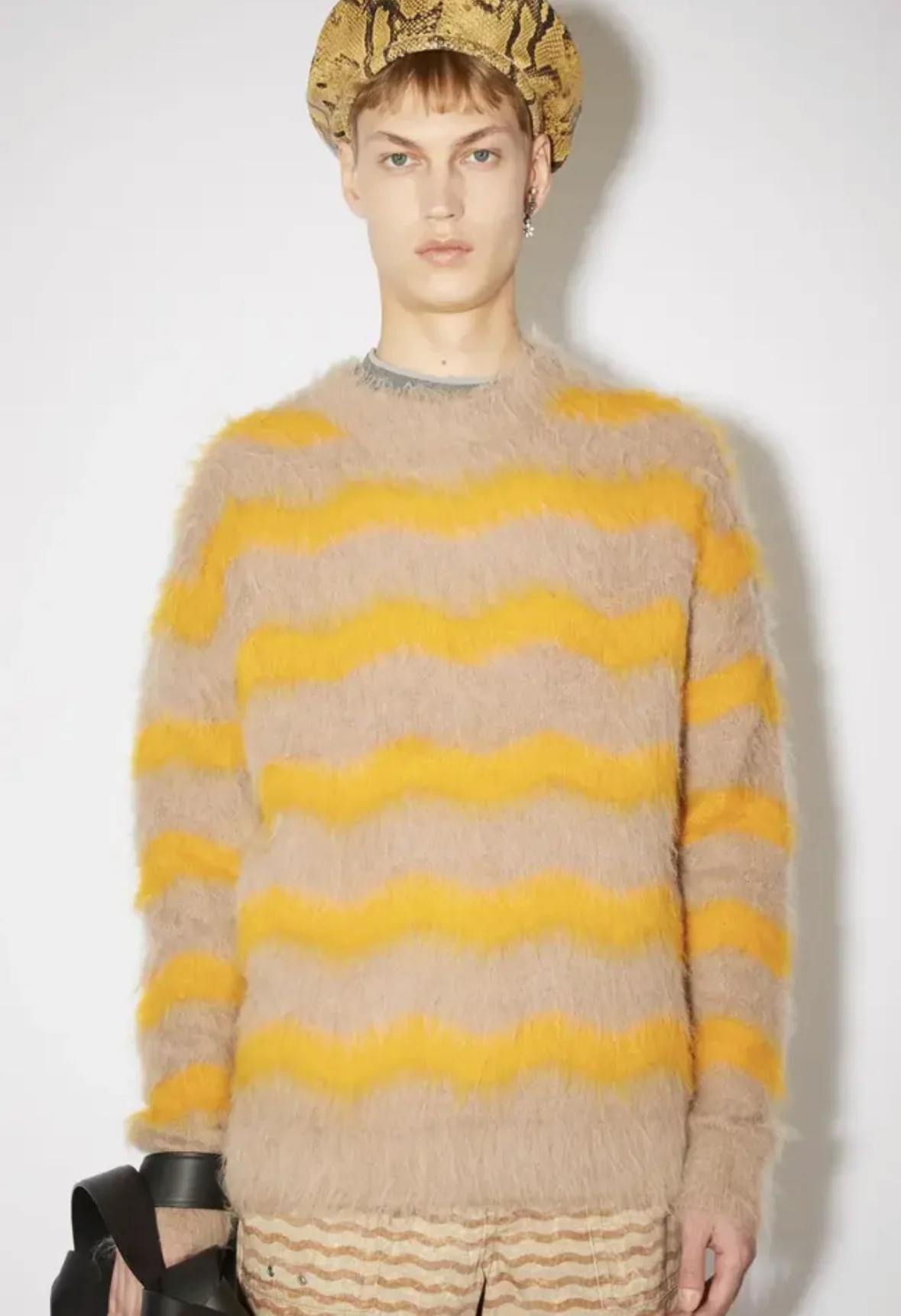 SS2022 Acne Studios Fuzzy Sweater (L) - Image 2