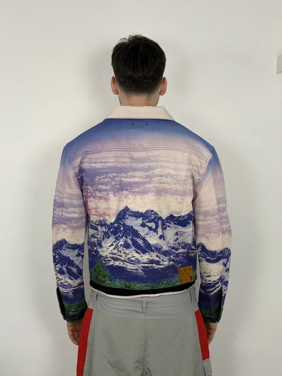SS2022 Louis Vuitton Purple Mountain Landscape Buttoned Jacket - Image 4