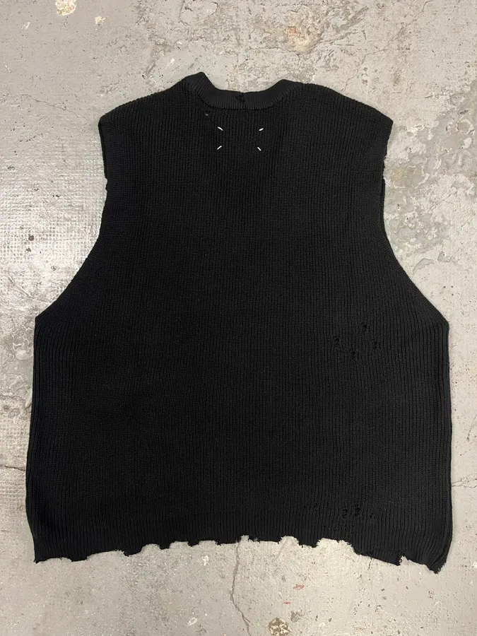 SS2023 Maison Margiela Distressed V Neck Black Sweater - Image 4