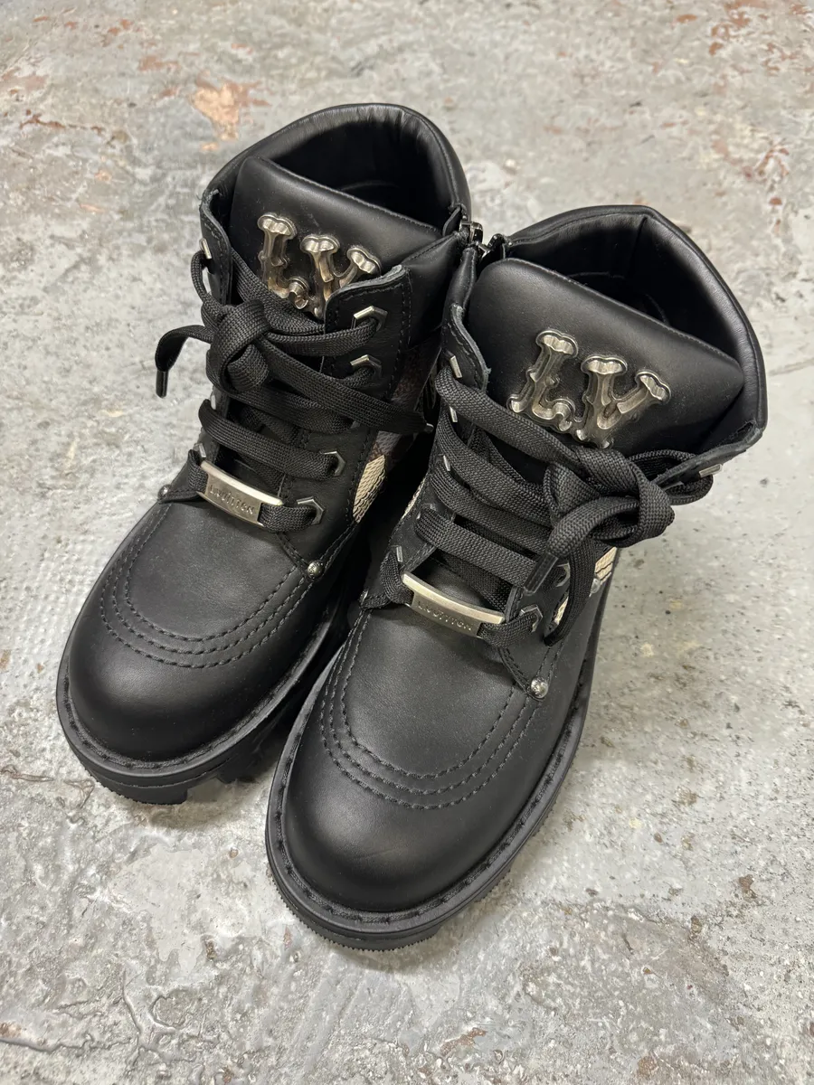 SS2024 Louis Vuitton Checker Combat Leather Boots - Image 9