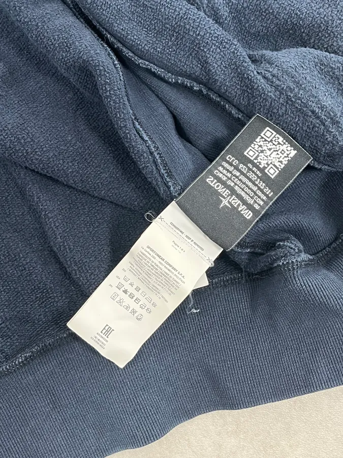 Stone Island Navy Signature Minimalist Zip-up Hoodie - Image 12