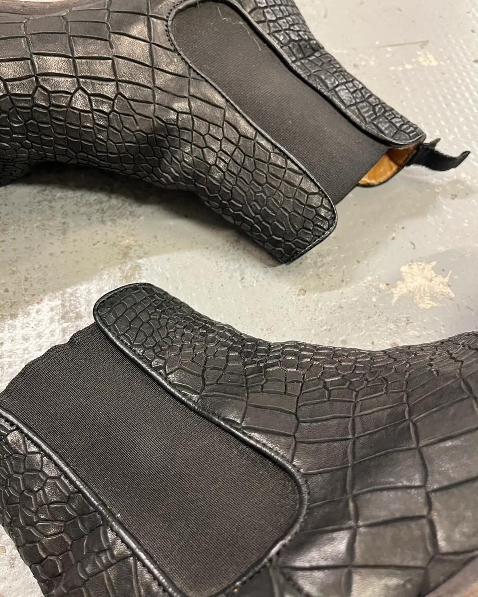 The Last Conspiracy Black Leather Crocodile Embossed Boots - Image 5