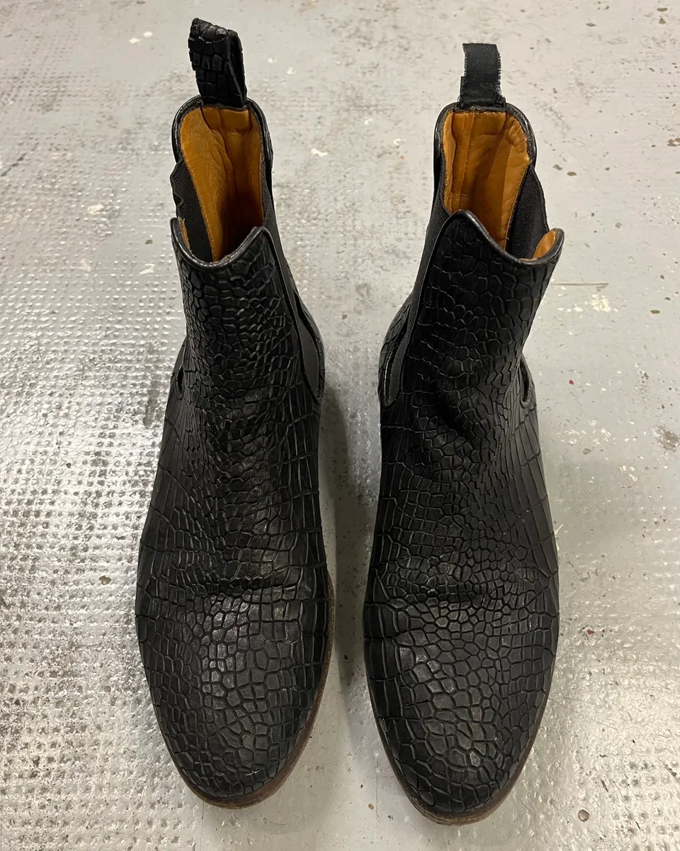 The Last Conspiracy Black Leather Crocodile Embossed Boots - Image 6