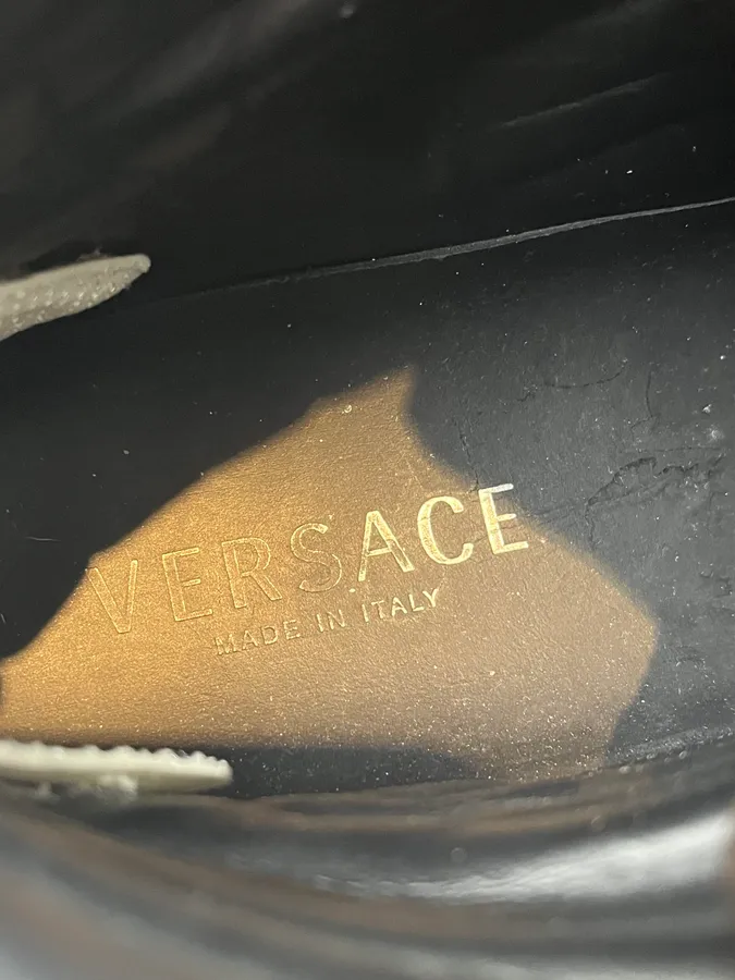 Versace Beige Leather Quilted High Sneakers - Image 9