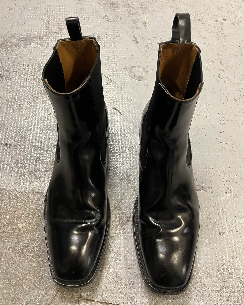 Versace Black Minimalist Leather Boots - Image 5