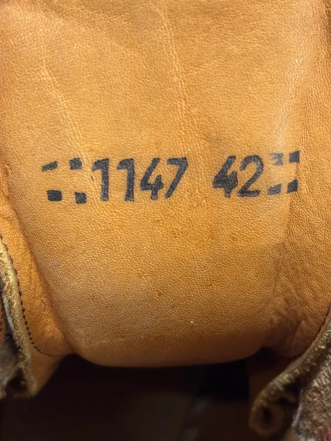 Vibram High Brown Leather Daily Mountain Boots - Image 11