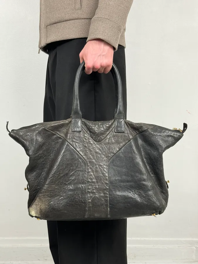 Yves Saint Laurent Grey Brut Leather Handle Bag - Image 2