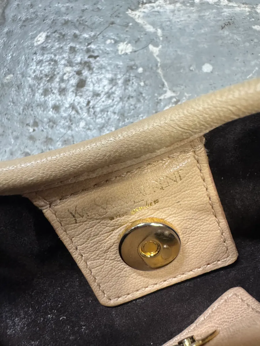 Yves Saint Laurent Saint Tropez Beige Leather Handle bag - Image 10