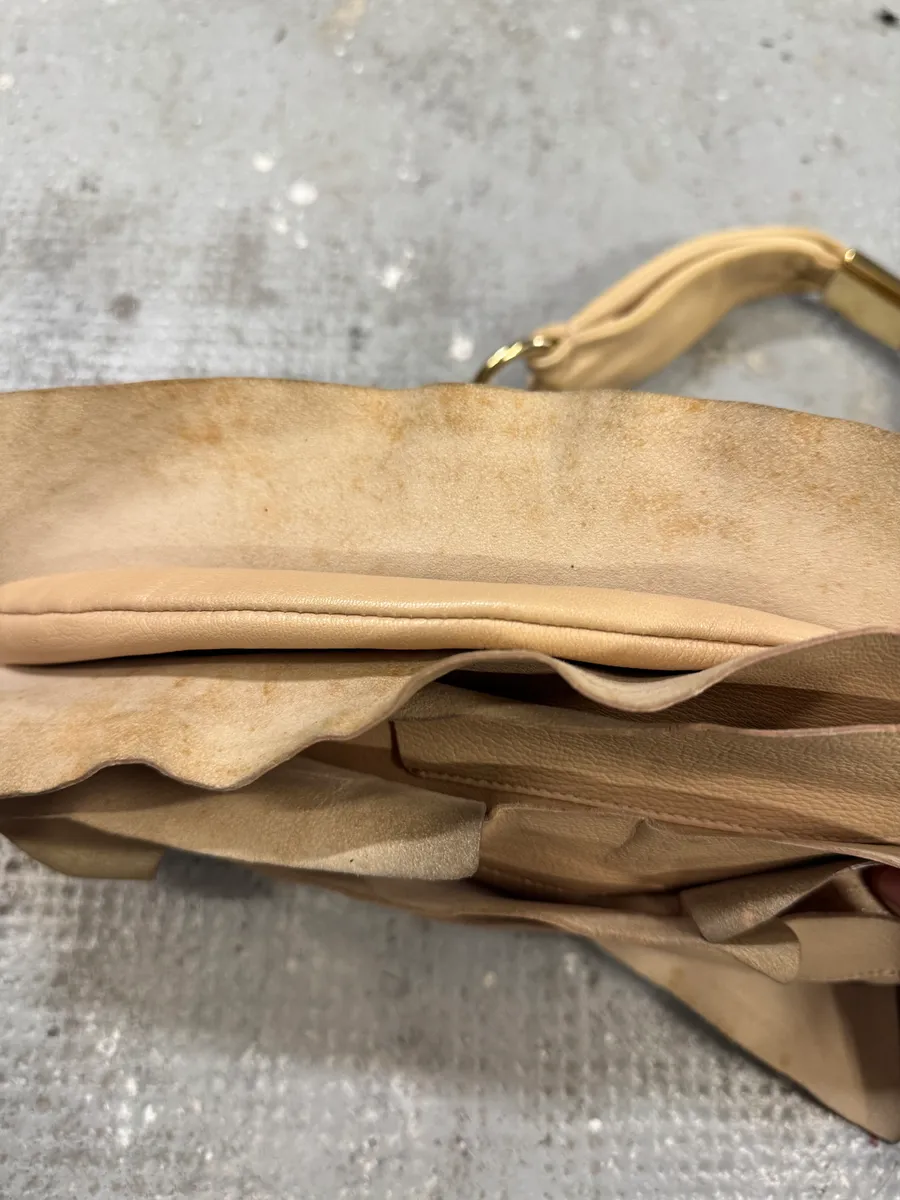 Yves Saint Laurent Saint Tropez Beige Leather Handle bag - Image 11